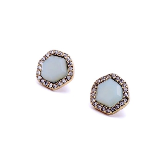 Blue stone stud earrings - Picture 2 of 4